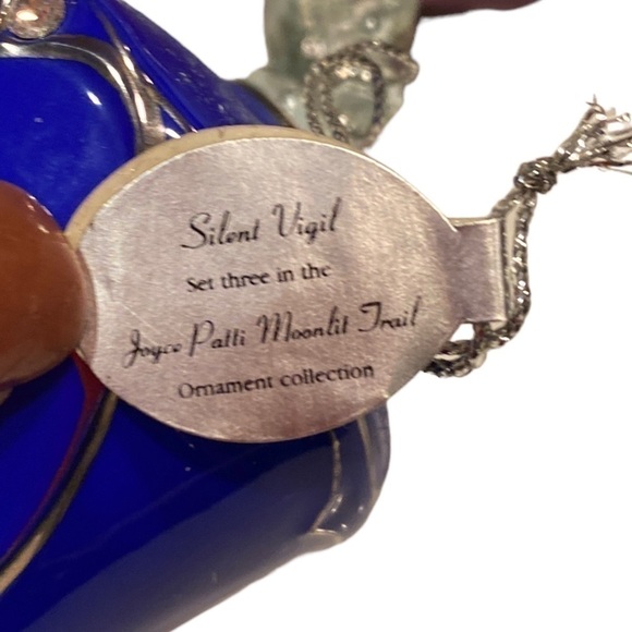 Bradford Edition 2001 Joyce Patti Moonlit Trail
3 Piece Ornament Collection - Picture 8 of 15